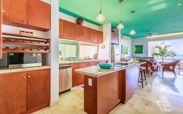 Puerta Al Mar - Penthouse 504