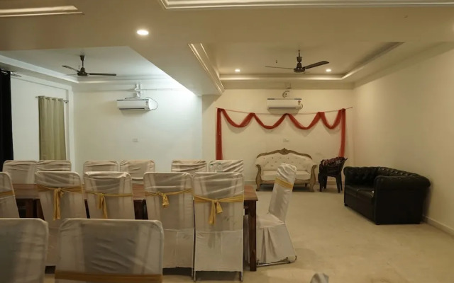 Hotel The Black Gold By OYO Rooms