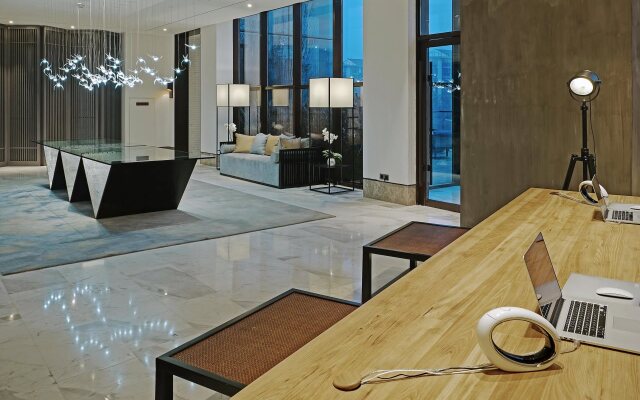 Yinchuan Cultural City Phoenix Fantasy City Hotel