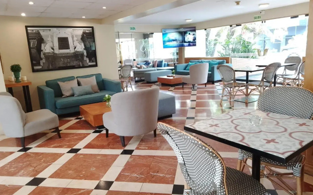 Suites del Bosque Hotel