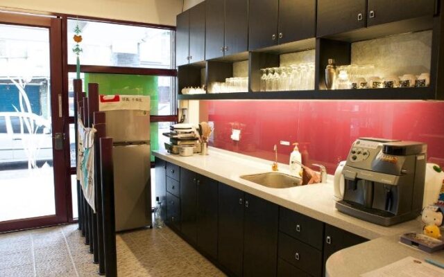 Happy Island Hostel - Vegetarian Guest Only
