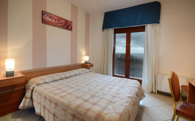 Royal Hotel Montevergine