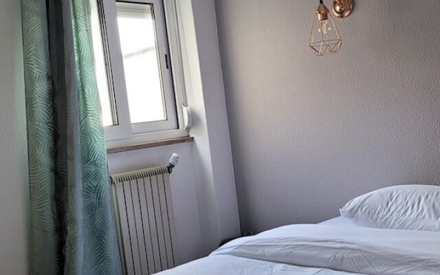 Residencia Paris Marinha