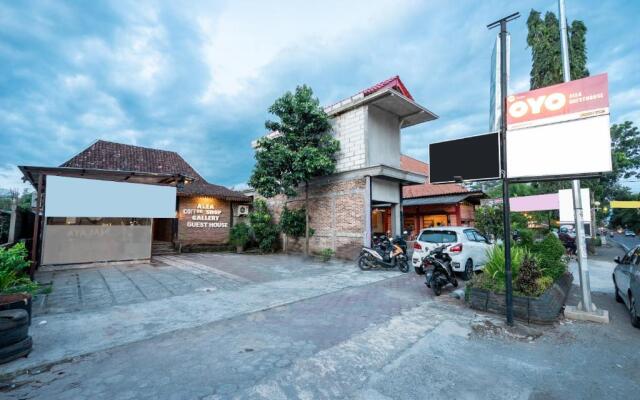 SPOT ON 1931 Kampung Osing Inn