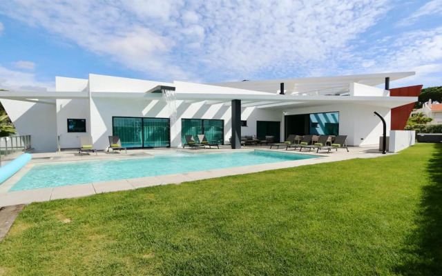 Villa Waterfall - CleverDetails234 luxury villa 10min from the center