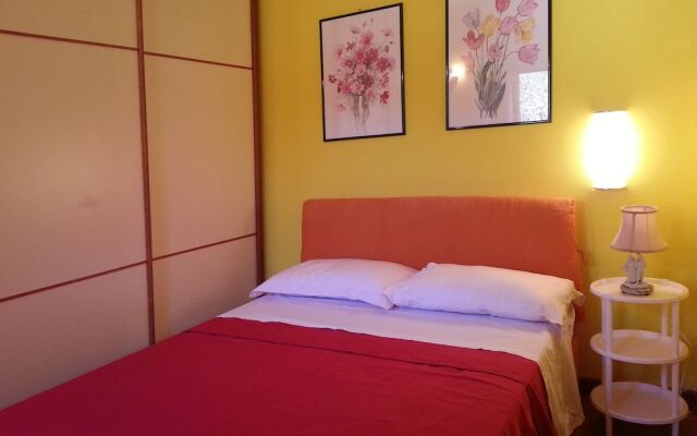 Villa Fresia With Garden and Private Pool Sea View