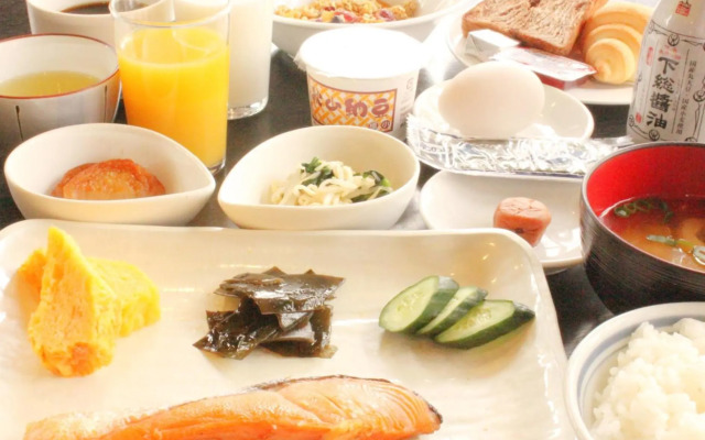 Maple Inn Makuhari