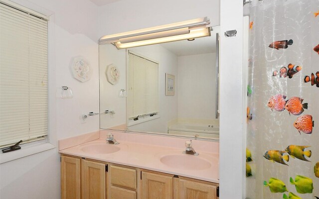 209 Parkwood Street by Long & Foster