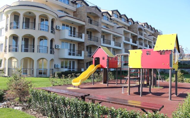 Atia Resort