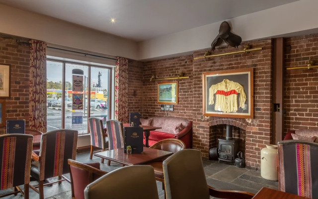 Dooley's Hotel