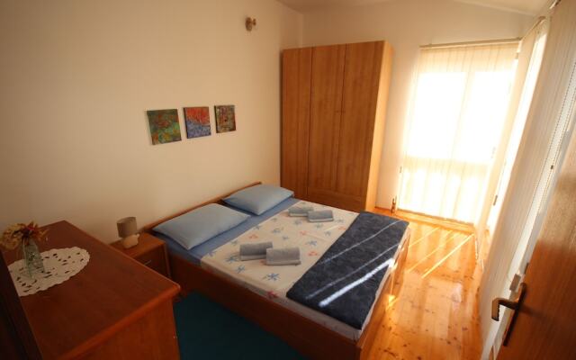 Comfortable Apartment for 5 Persons