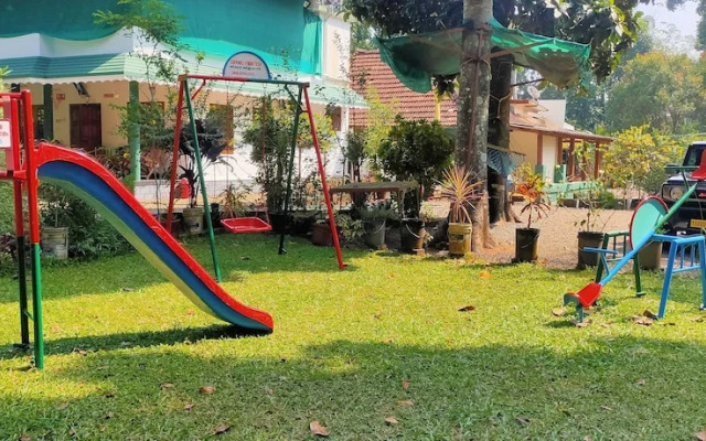Kuttickattil Gardens Home Stay