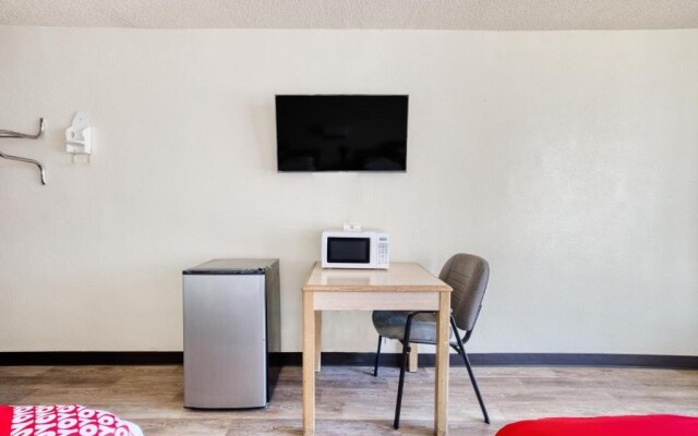 OYO Hotel Waco University Area/ I-35