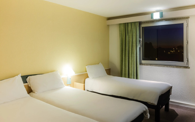 ibis Porto Sao Joao