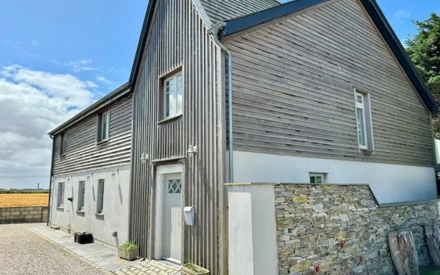 Seawynds Family Home With Far-reaching Sea Views