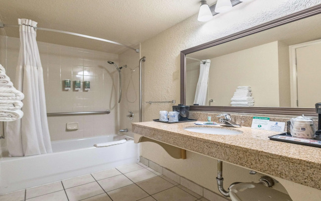 Best Western Roseville Inn