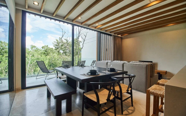Pure Condos 302 By Lockey