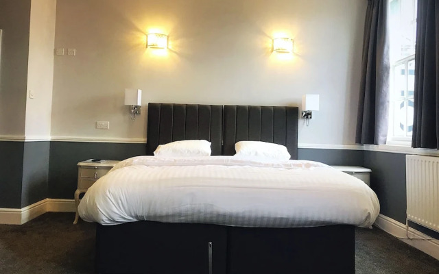 The Lion Pub with Rooms