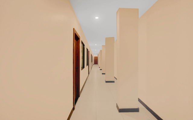 Super Townhouse Shivamogga Formerly Karthik Bhavan