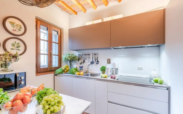 Valle del Sole Winery Farmhouse