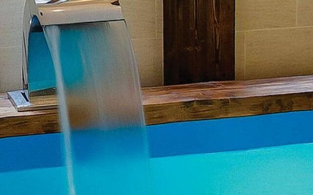 ZimaSnow Ski & Spa Club