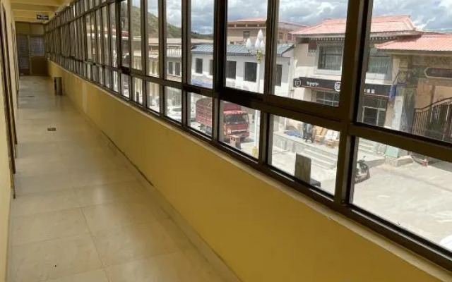 Luqu Fulin B&B Hotel