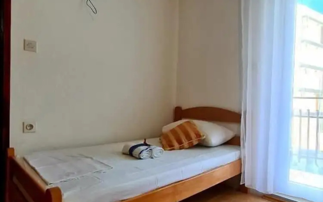 Olive Garden Apartments Petrovic