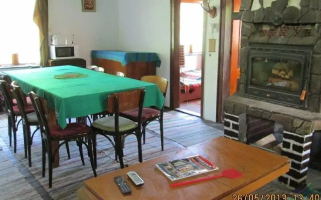 Guest House Four Pines