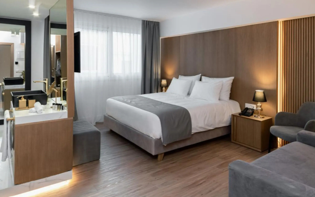 Elia Ermou Athens Hotel