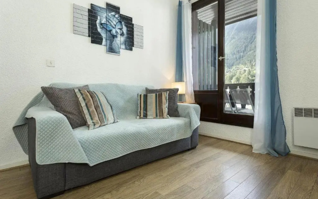 Apartment Forclaz 4B - Alpes Travel - Central Chamonix - Sleeps 4