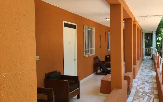 Habitation Des Lauriers