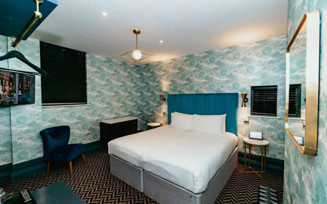 Lock & Key Hotel