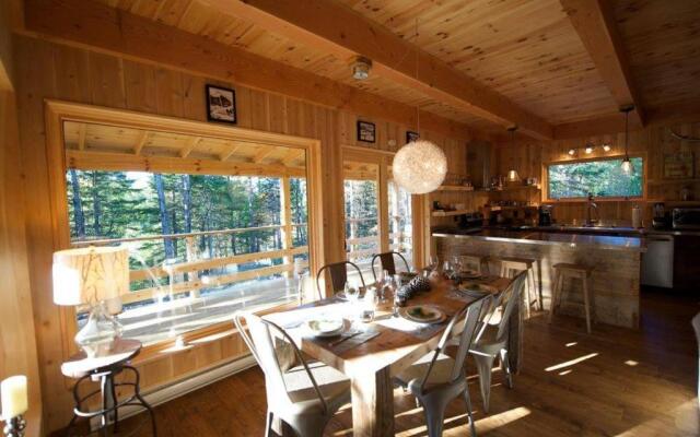 Les Bouleaux - Les Chalets Spa Canada