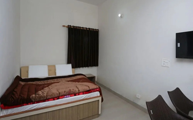 Sumanglam Homestay by OYO Rooms
