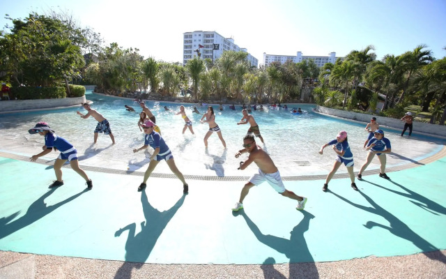 JPark Island Resort & Waterpark