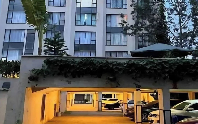 Lavish Apartment With Swimming Pool Ongata Rongai