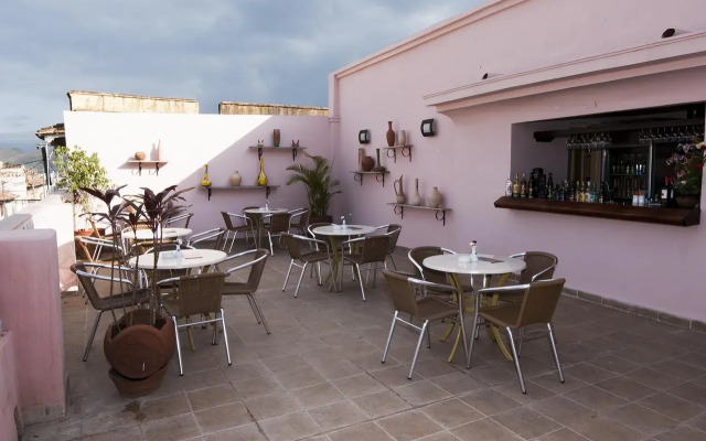 Hotel E La Ronda