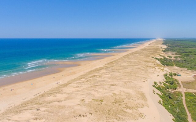 Cozy Mobile Home With Covered Terrace on a Luxury Campsite