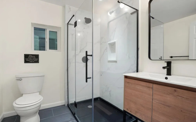 Cozy Private Rooms near SF Transpo