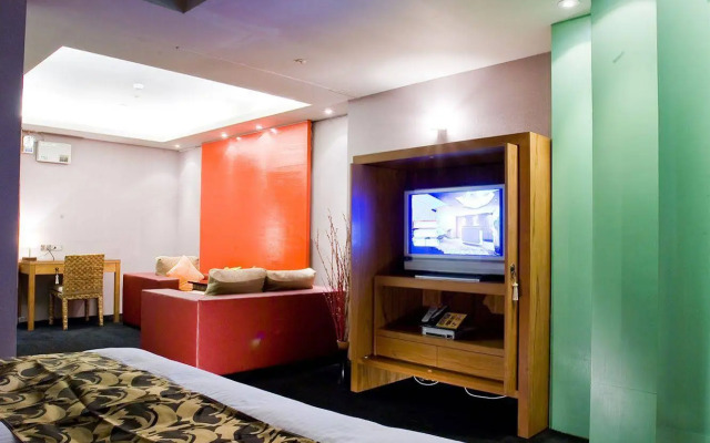 H.M.Hotel