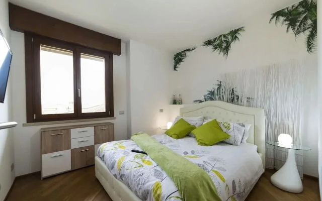 Eden Island Bed  Breakfast