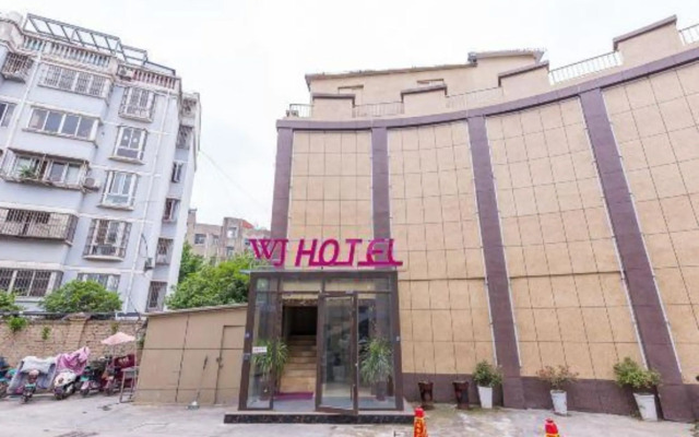 Long Teng Hotel