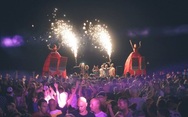 Residence Smith - Fronte Mare 1 Piano 4B