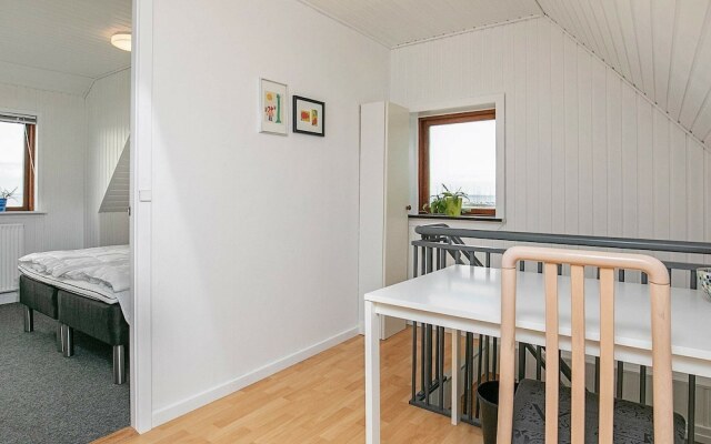 Seaside Retreat in Hvalpsund-by Traum