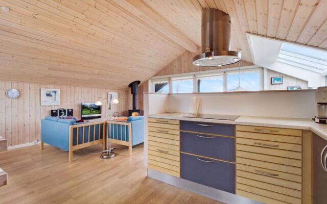 "Teodosij" - 800m from the sea in NW Jutland