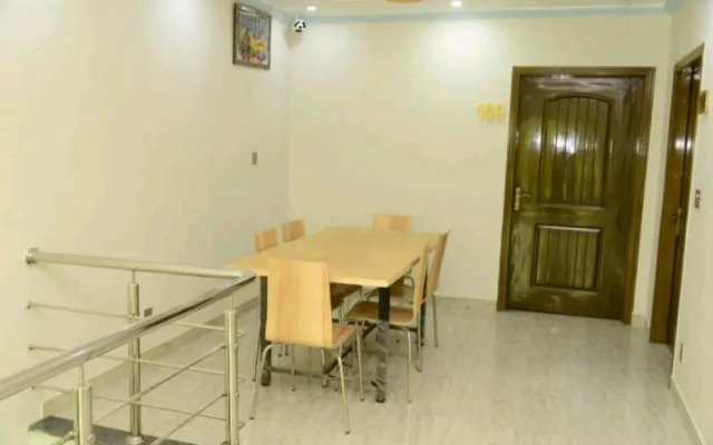 Executive Inn Guest House