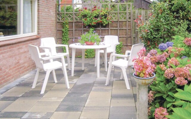 Nice Apartment in Hippolytushoef With 2 Bedrooms and Wifi