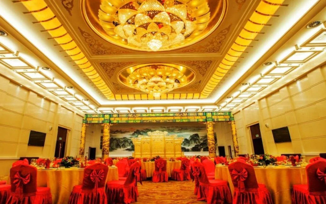 Imperial Palace Hotel