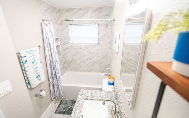 University Serenity Suites 14th
