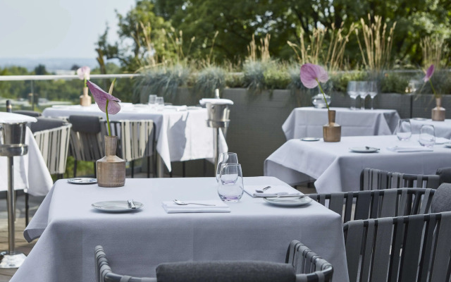 Best Western Plus Atrium Hotel